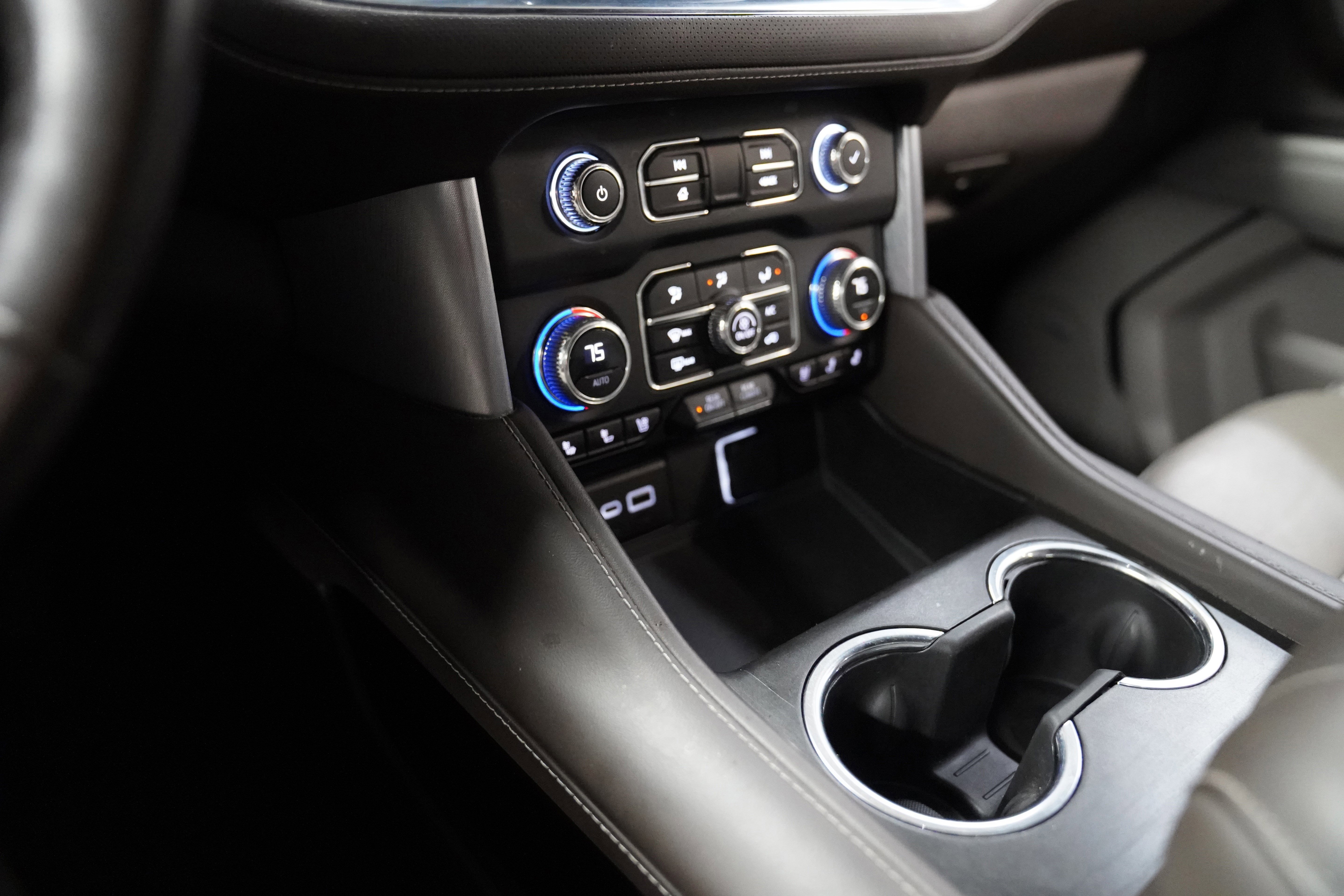 Used 2023 GMC Yukon SLT image 29