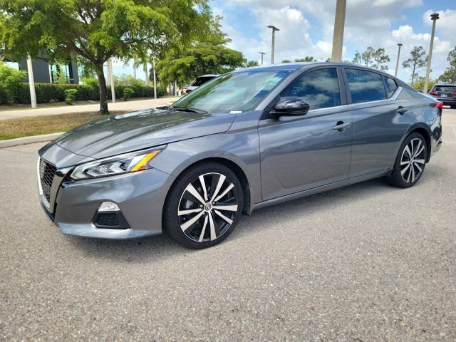 Used 2019 Nissan Altima 2.5 SR w/ SR Premium Package image 4
