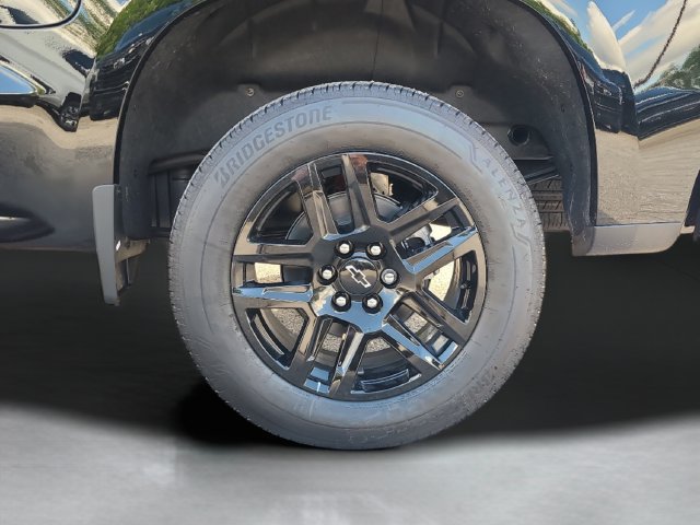 New 2026 Chevrolet Silverado 1500 Custom RWD image 31