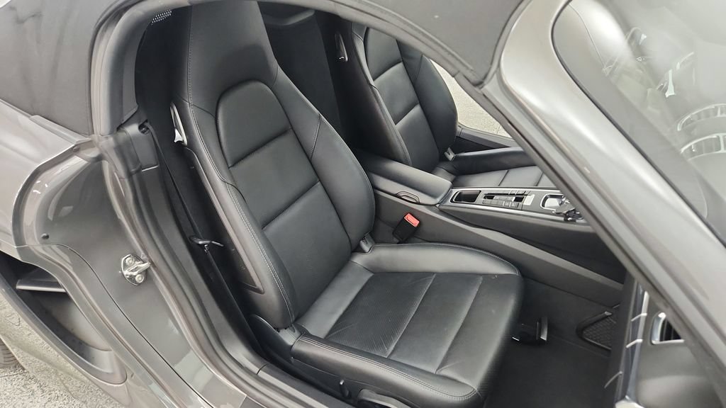 Used 2014 Porsche Boxster S RWD image 24