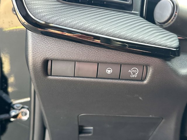 New 2027 Nissan Kicks SR FWD image 23