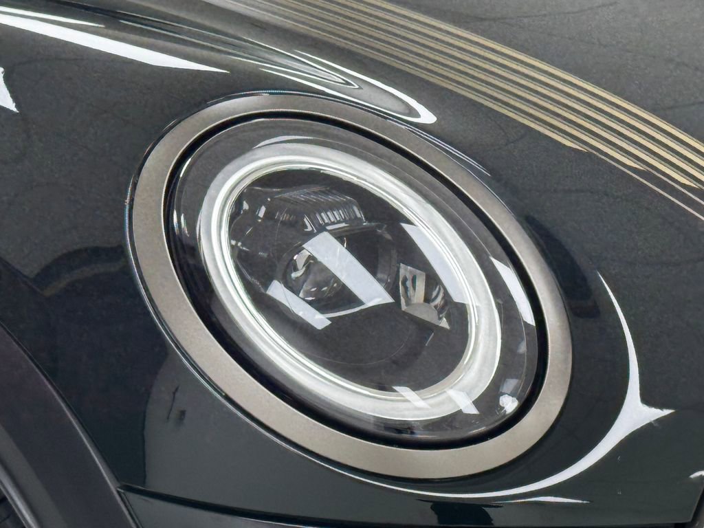 Used 2023 MINI Cooper S w/ MINI Resolute Edition image 31