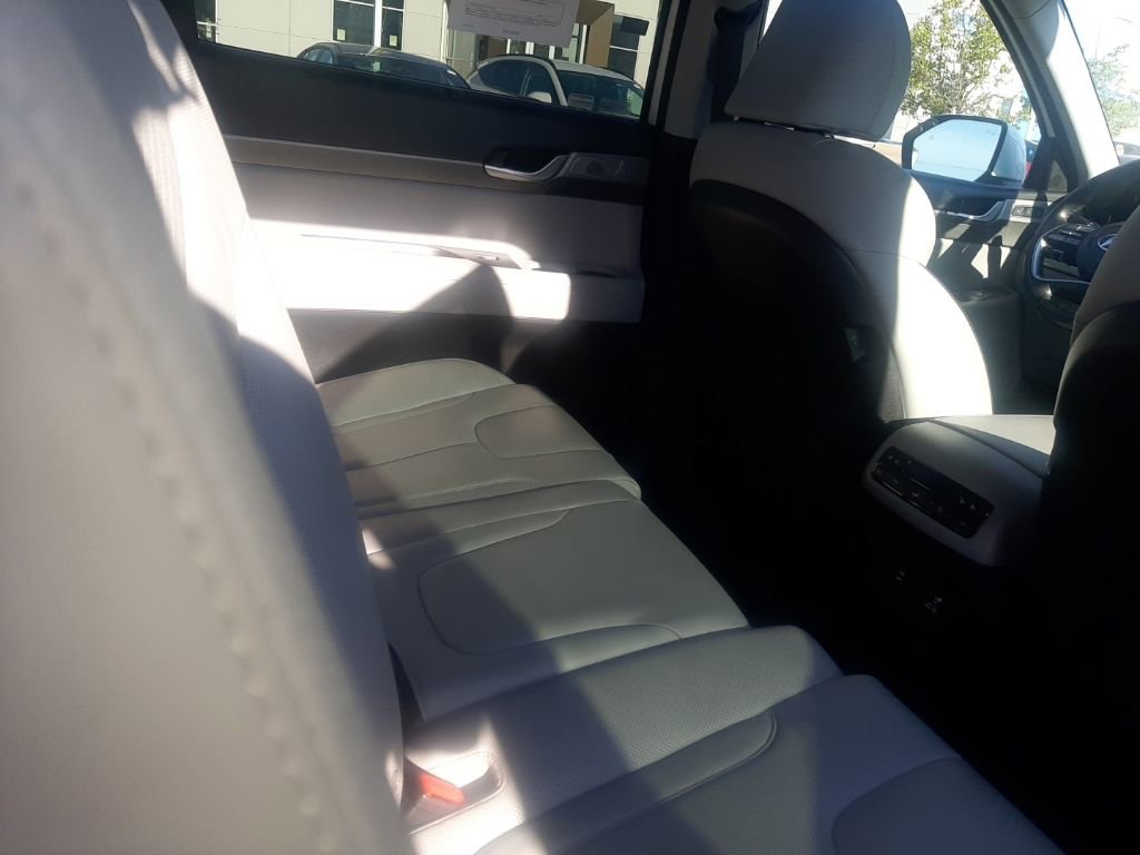 Used 2024 Hyundai Palisade SEL AWD/4WD image 13
