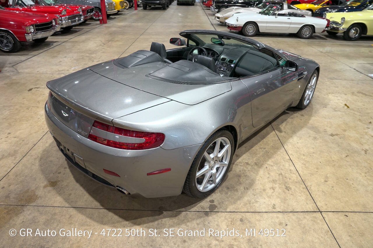 Used 2007 Aston Martin V8 Vantage Roadster RWD image 17