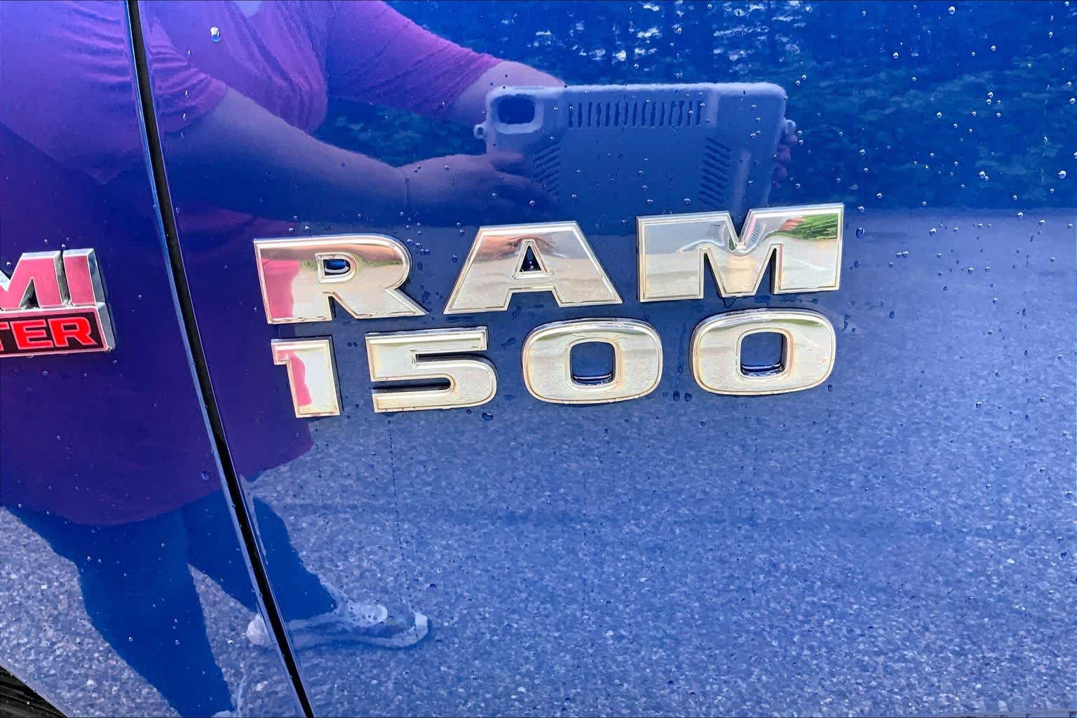 Used 2018 RAM 1500 ST w/ SXT Appearance Group AWD/4WD image 10