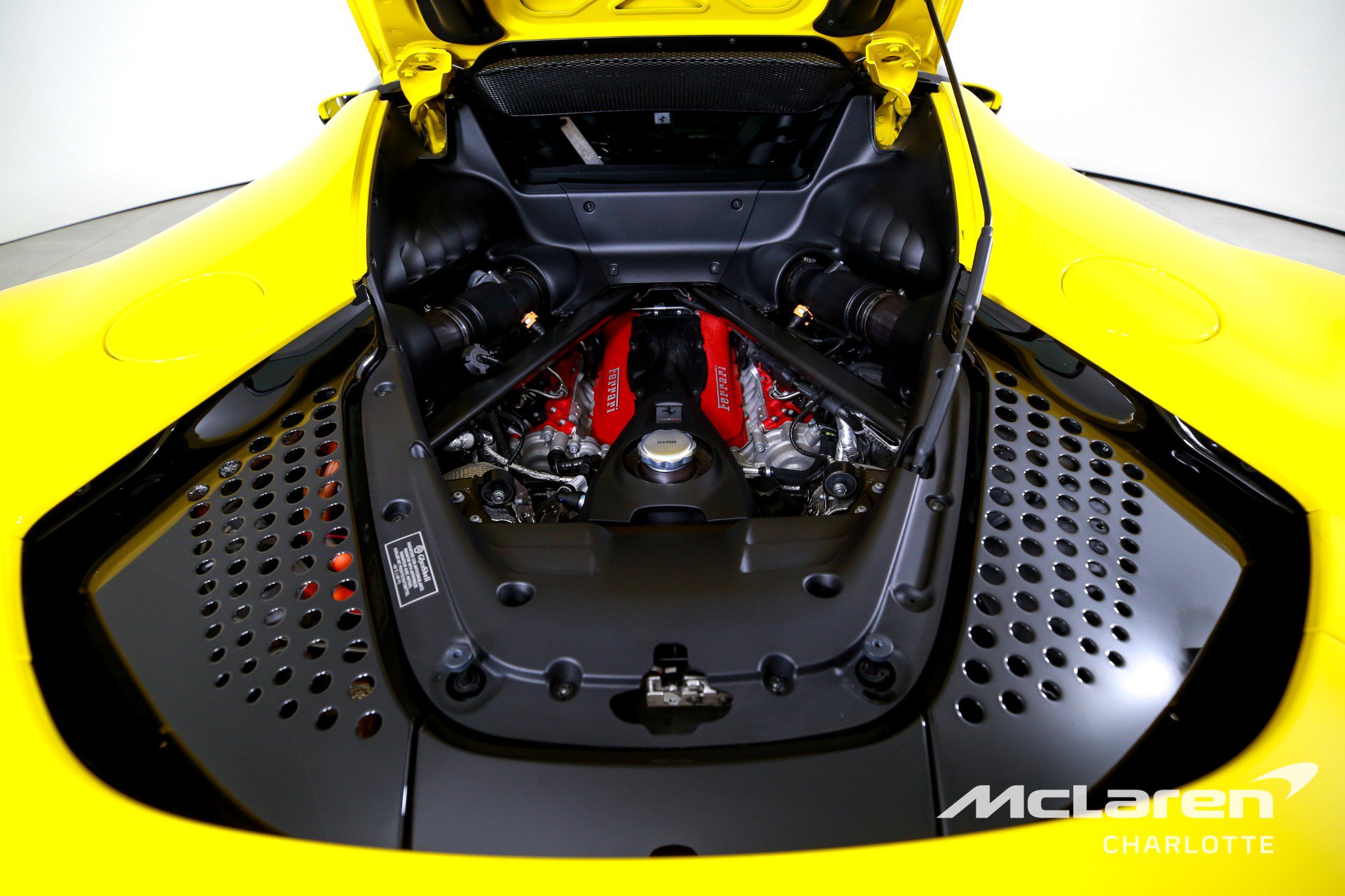 Used 2022 Ferrari SF90 Stradale image 25