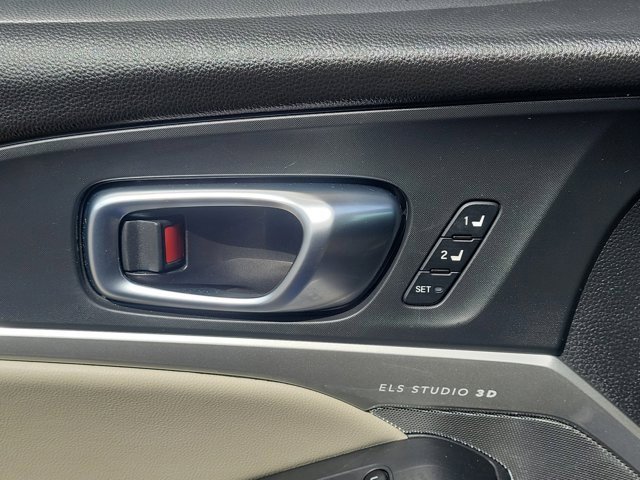 Used 2023 Acura Integra A-Spec image 28