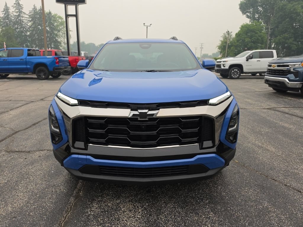 Certified 2025 Chevrolet Equinox ACTIV w/ Safety and Technology Package AWD/4WD image 2