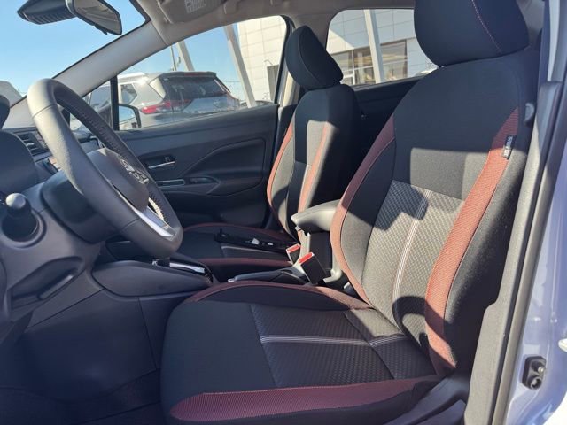 New 2025 Nissan Versa SR w/ Trunk Package image 10