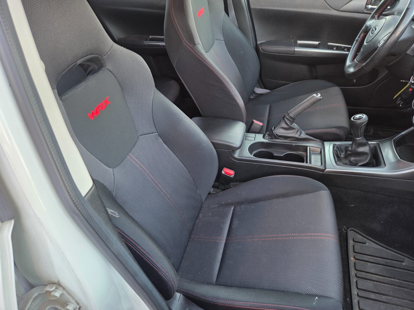Used 2014 Subaru Impreza WRX Hatchback AWD/4WD image 16