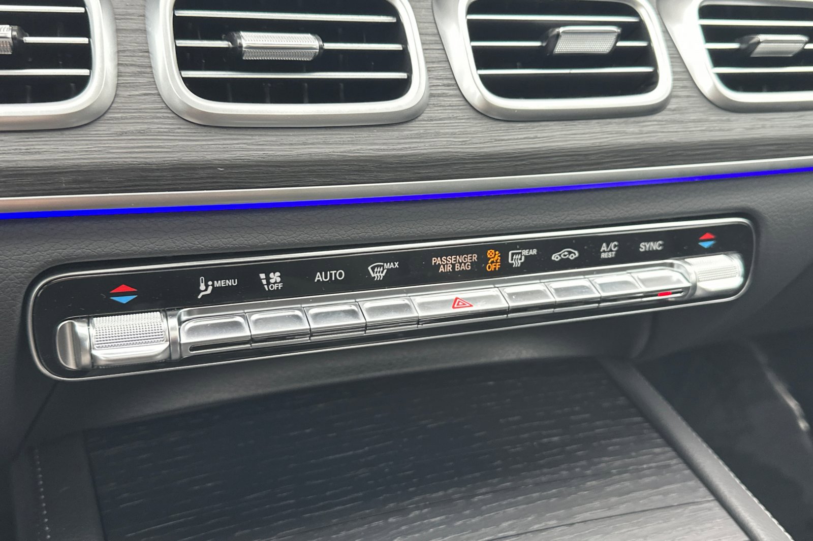 New 2026 Mercedes-Benz GLE 350 4MATIC image 21