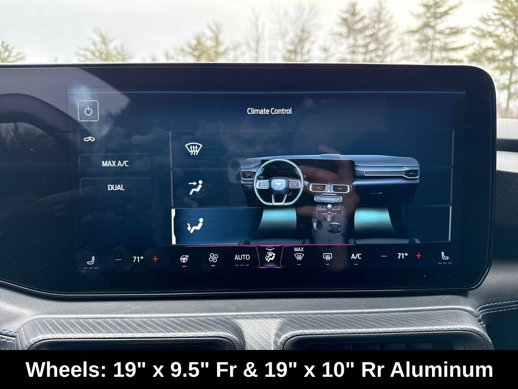 Used 2024 Ford Mustang Dark Horse image 21