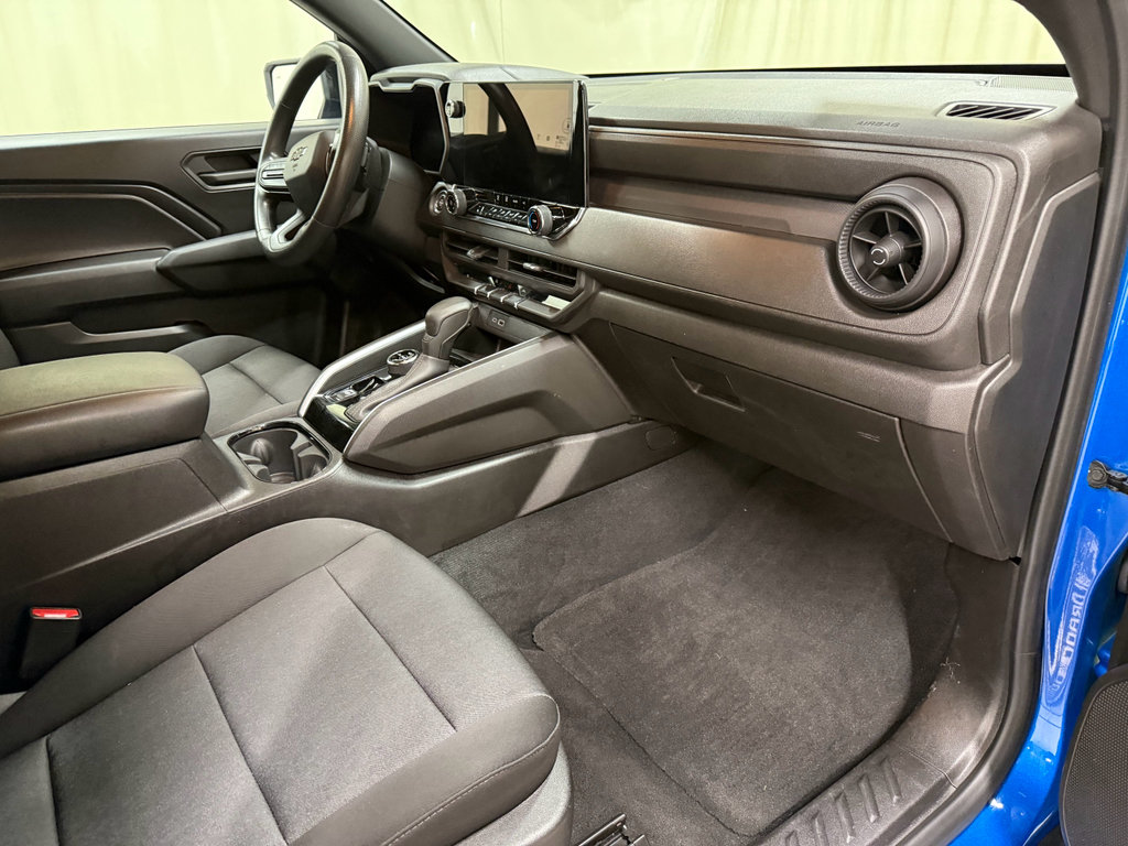 Used 2023 Chevrolet Colorado Trail Boss w/ LPO, Dark Essentials Package AWD/4WD image 28
