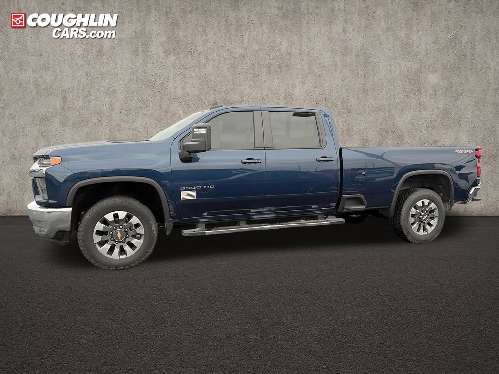 Used 2022 Chevrolet Silverado 3500 LT w/ All Star Edition AWD/4WD image 5