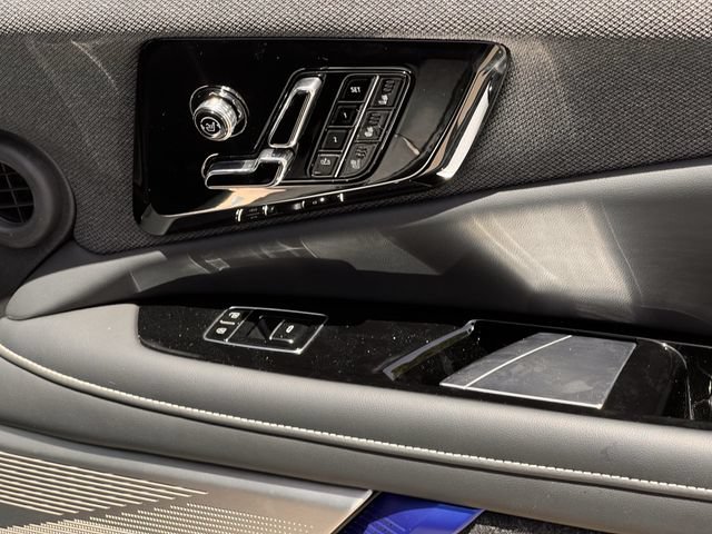 New 2026 Cadillac Optiq V w/ Magnus Launch Edition AWD/4WD image 22