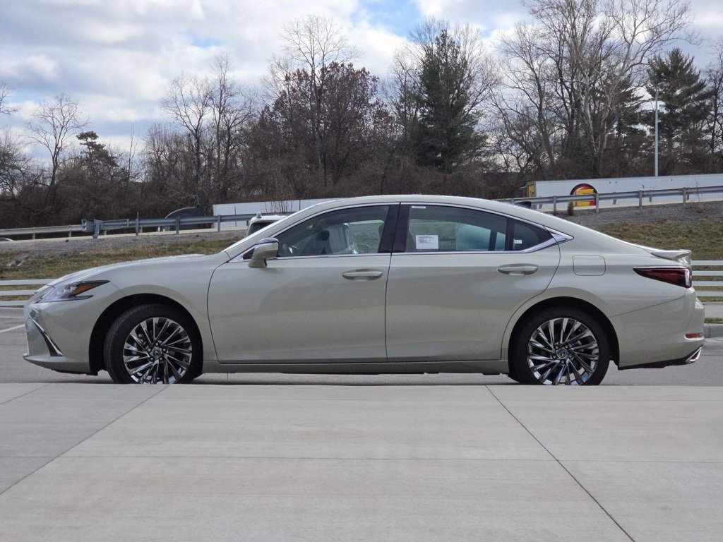 New 2025 Lexus ES 350 Ultra Luxury image 26