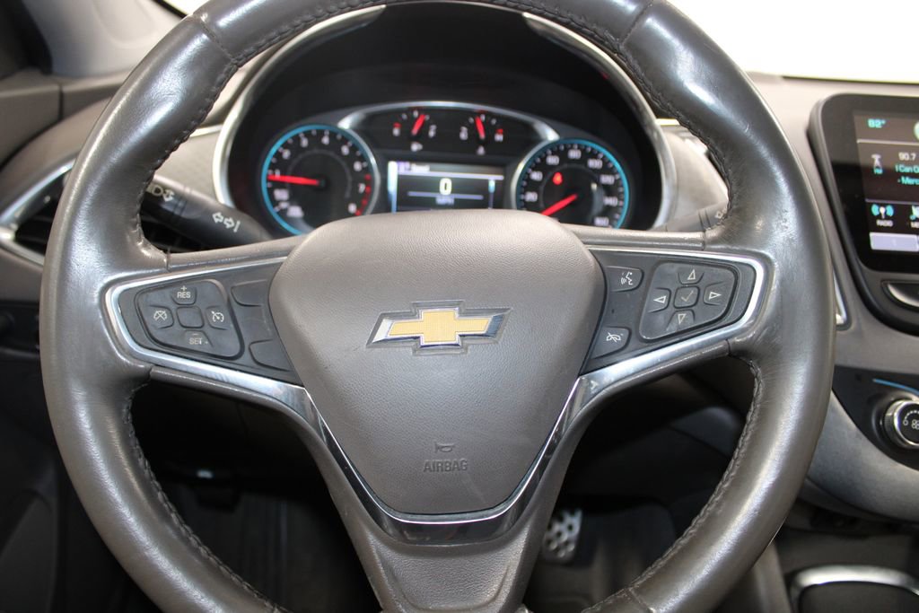 Used 2016 Chevrolet Malibu LT FWD image 29