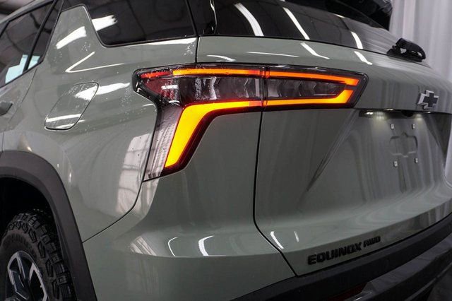 New 2026 Chevrolet Equinox ACTIV w/ Convenience Package III image 5