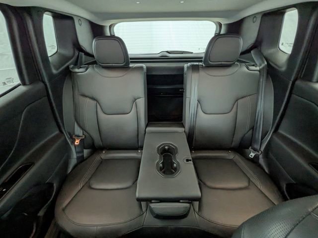 Used 2020 Jeep Renegade Limited w/ Advanced Technology Group image 17