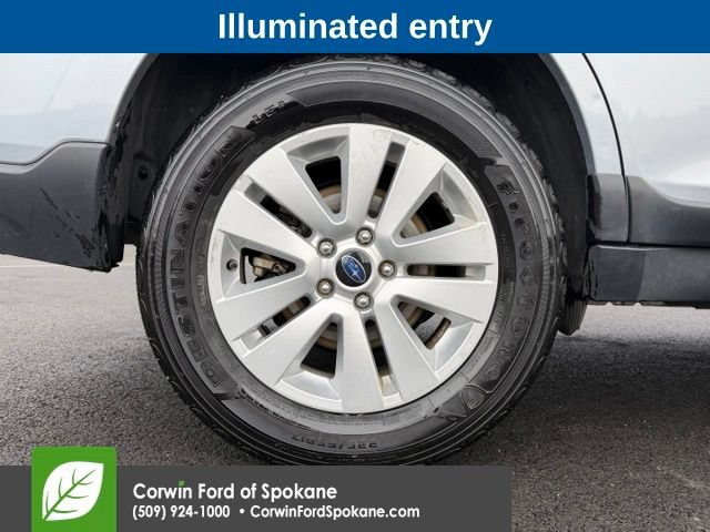 Used 2017 Subaru Outback 2.5i Premium AWD/4WD image 9