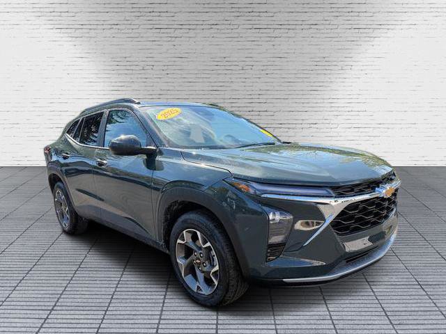 New 2025 Chevrolet Trax LT w/ LT Convenience Package image 6