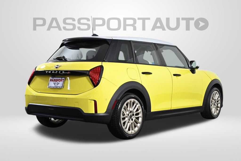 Used 2026 MINI Cooper S FWD image 7