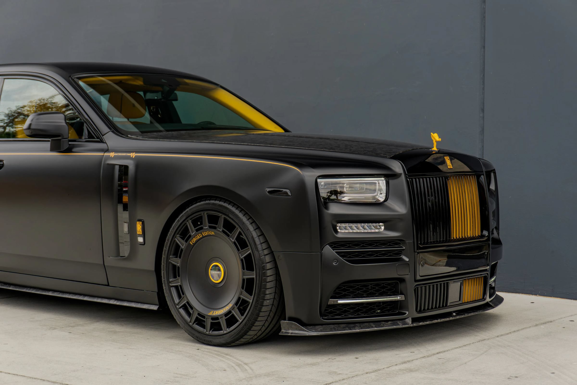Used 2027 Rolls-Royce Phantom Sedan RWD image 53