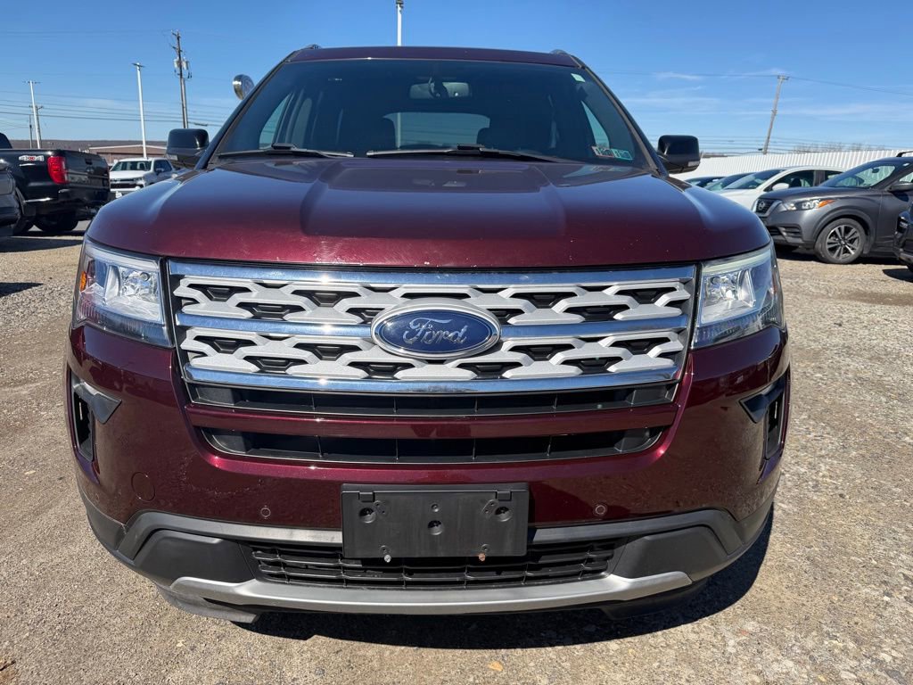 Used 2018 Ford Explorer XLT w/ Equipment Group 202A image 8