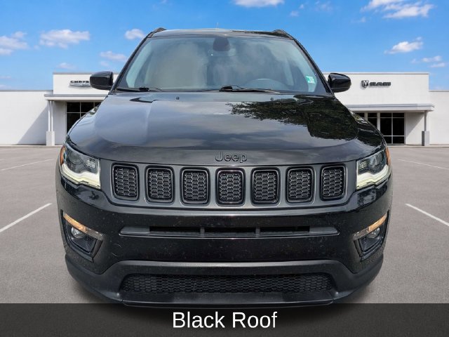 Used 2019 Jeep Compass Latitude FWD image 11
