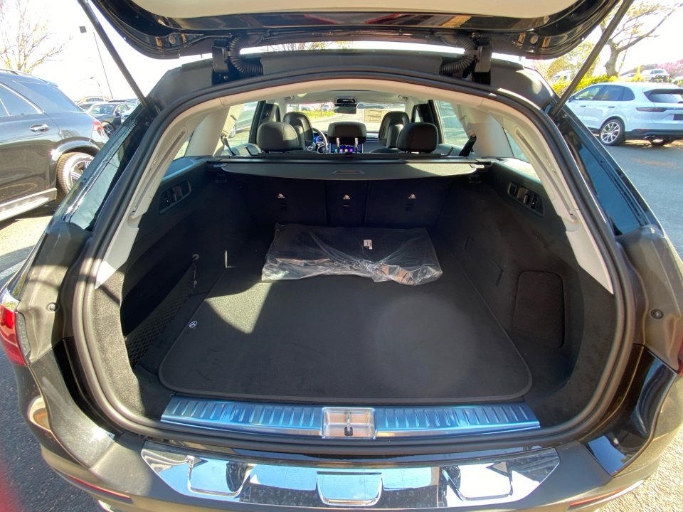 New 2026 Mercedes-Benz E 450 4MATIC All-Terrain Wagon image 15