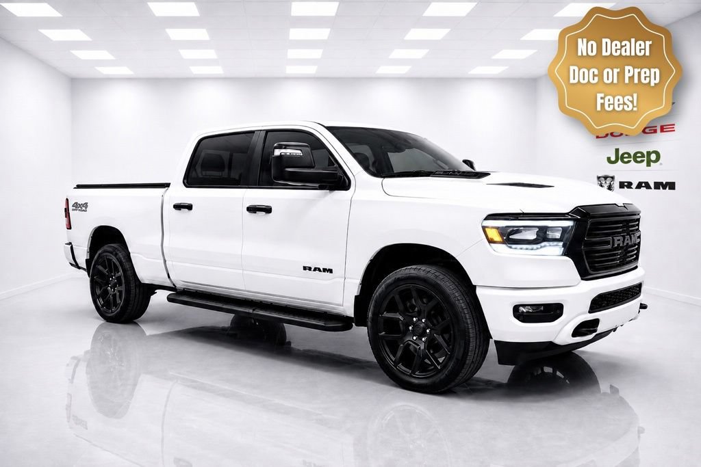 Used 2023 RAM 1500 Laramie AWD/4WD image 1