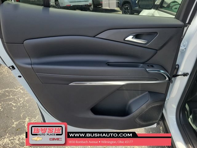 New 2026 Chevrolet Traverse LT w/ Driver Confidence Package FWD image 16