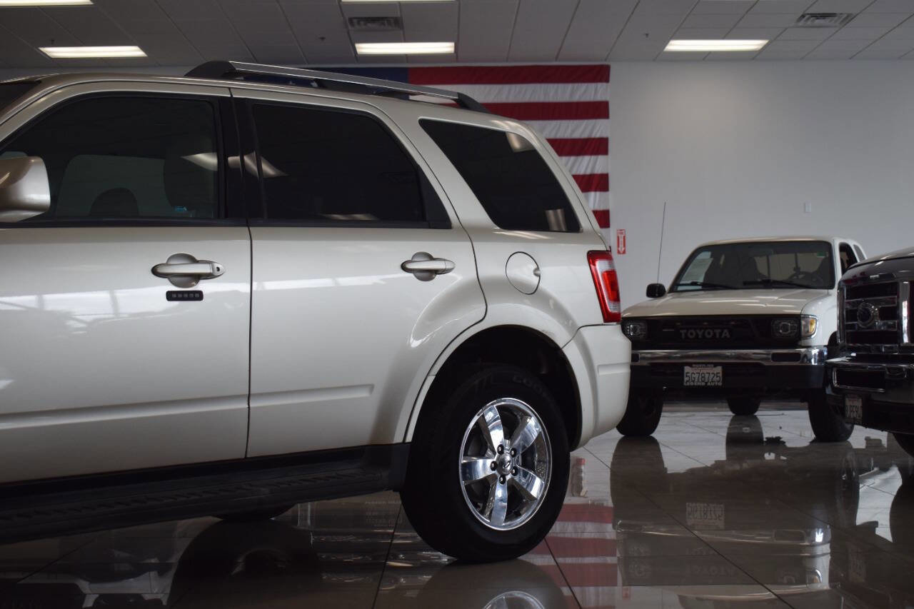 Used 2010 Ford Escape Limited AWD/4WD image 16