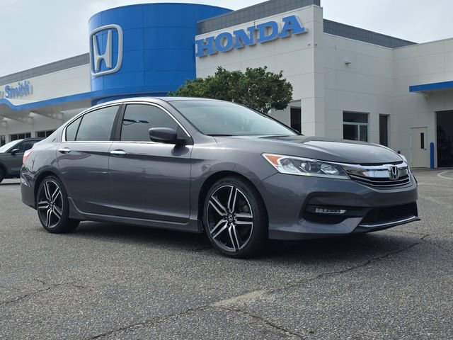 Used 2016 Honda Accord Sport image 2