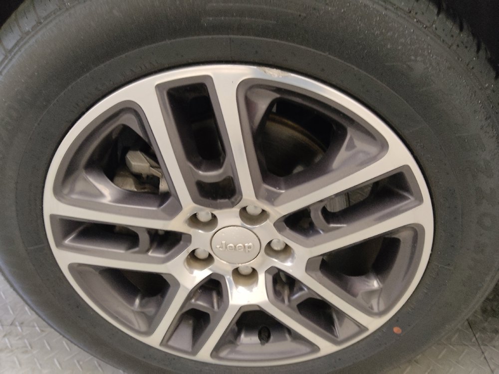 Used 2018 Jeep Compass Latitude w/ Popular Equipment Group image 31