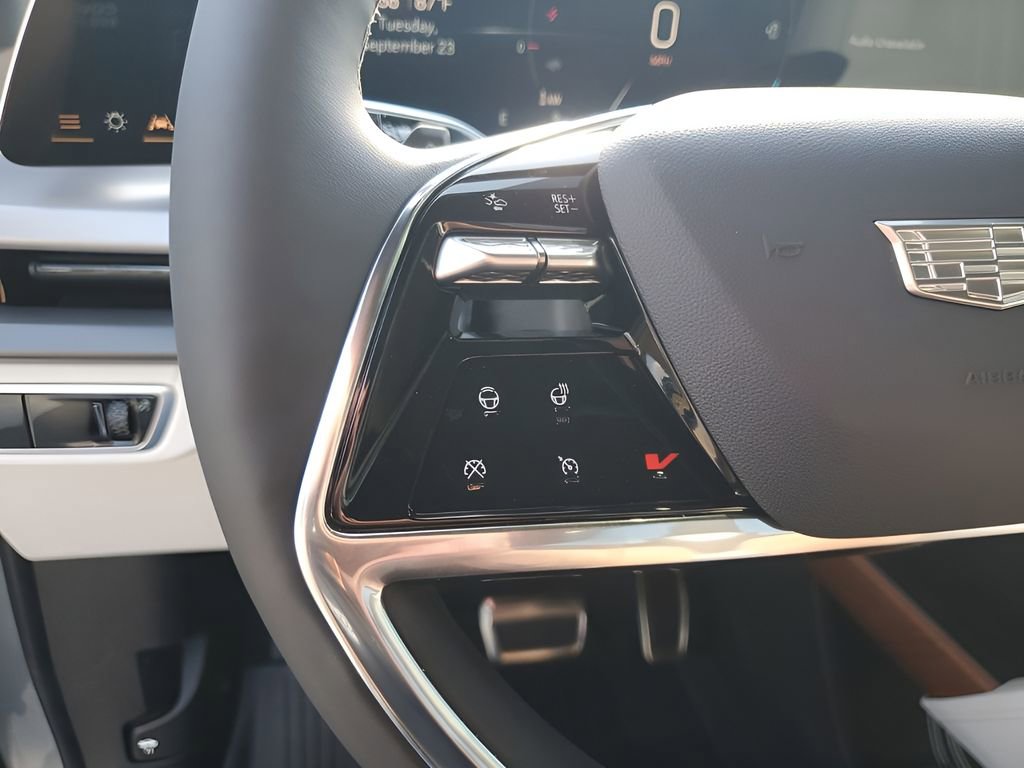 New 2026 Cadillac Vistiq Luxury w/ LPO, Floor Liner Package image 34