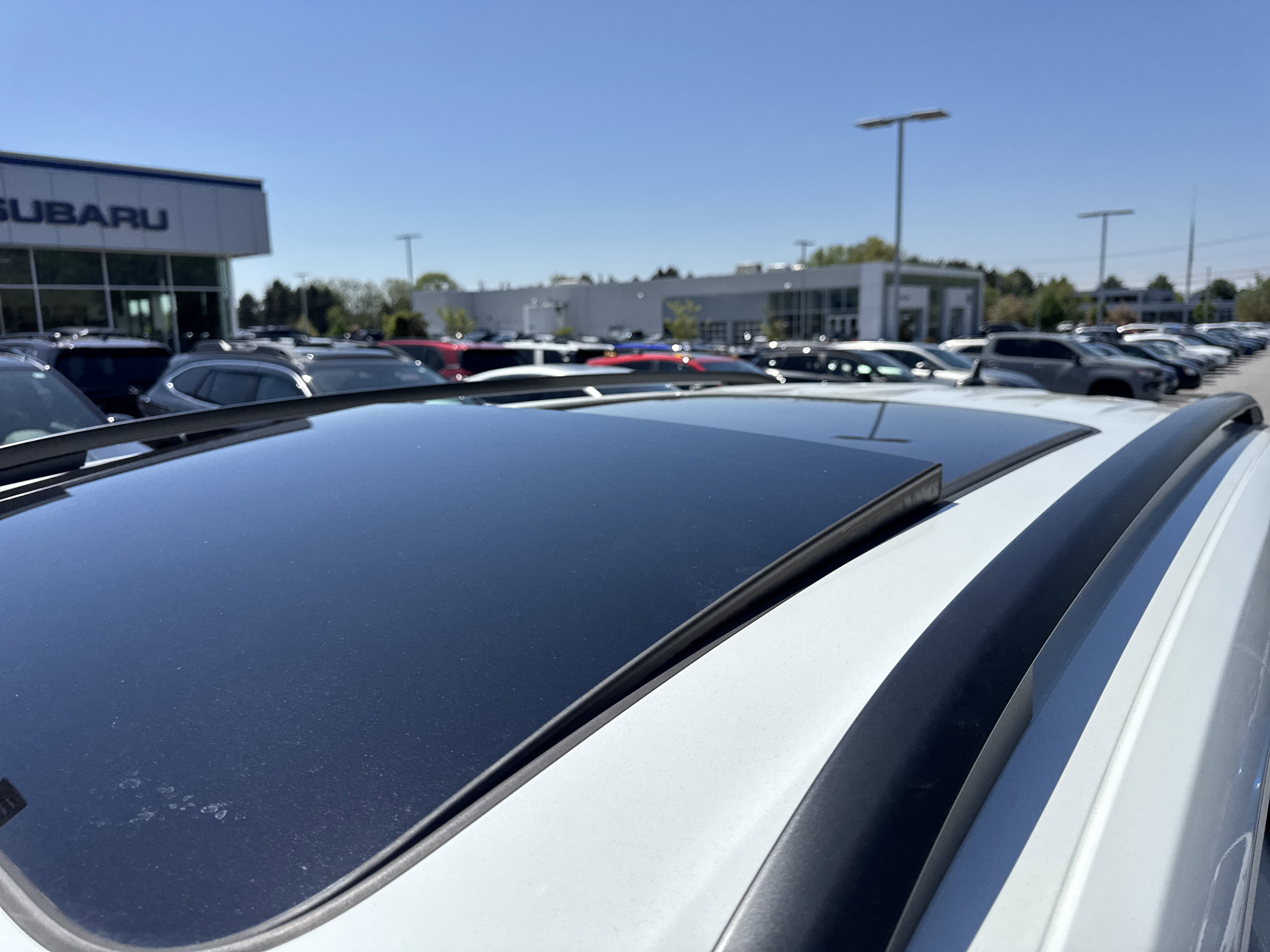 Used 2023 Volkswagen Atlas SE w/ Panoramic Sunroof Package image 17