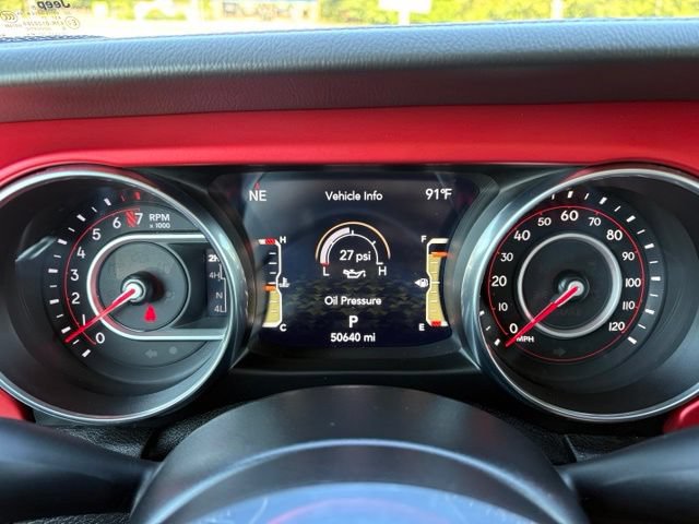 Used 2022 Jeep Gladiator Rubicon w/ Cold Weather Group AWD/4WD image 15
