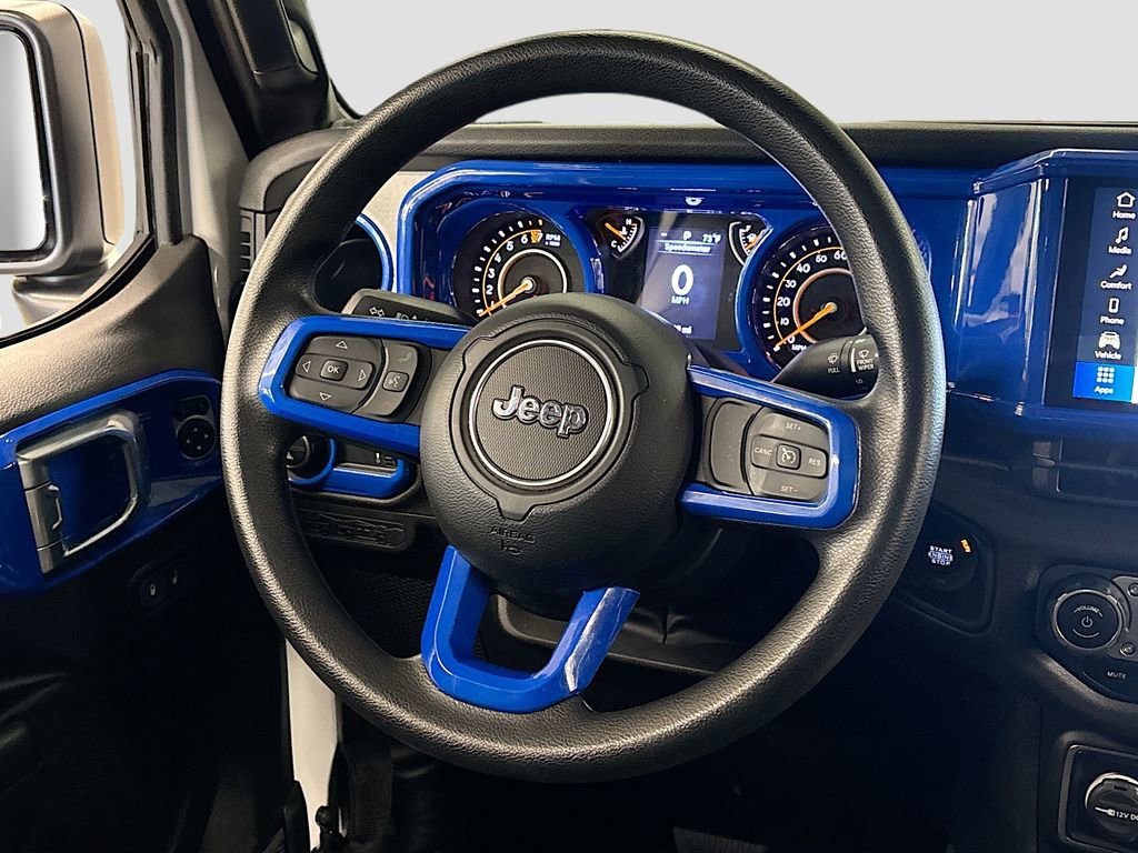 Used 2025 Jeep Gladiator Sport image 18