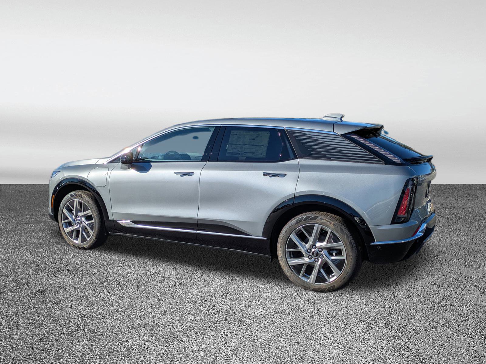 New 2026 Cadillac Optiq Luxury 1 w/ LPO, Floor Liner Package image 28