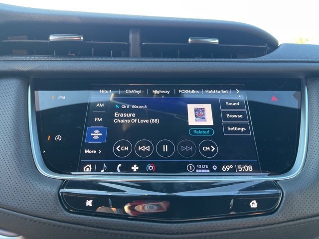 New 2025 Cadillac XT5 Luxury w/ LPO, Floor Liner Package image 25