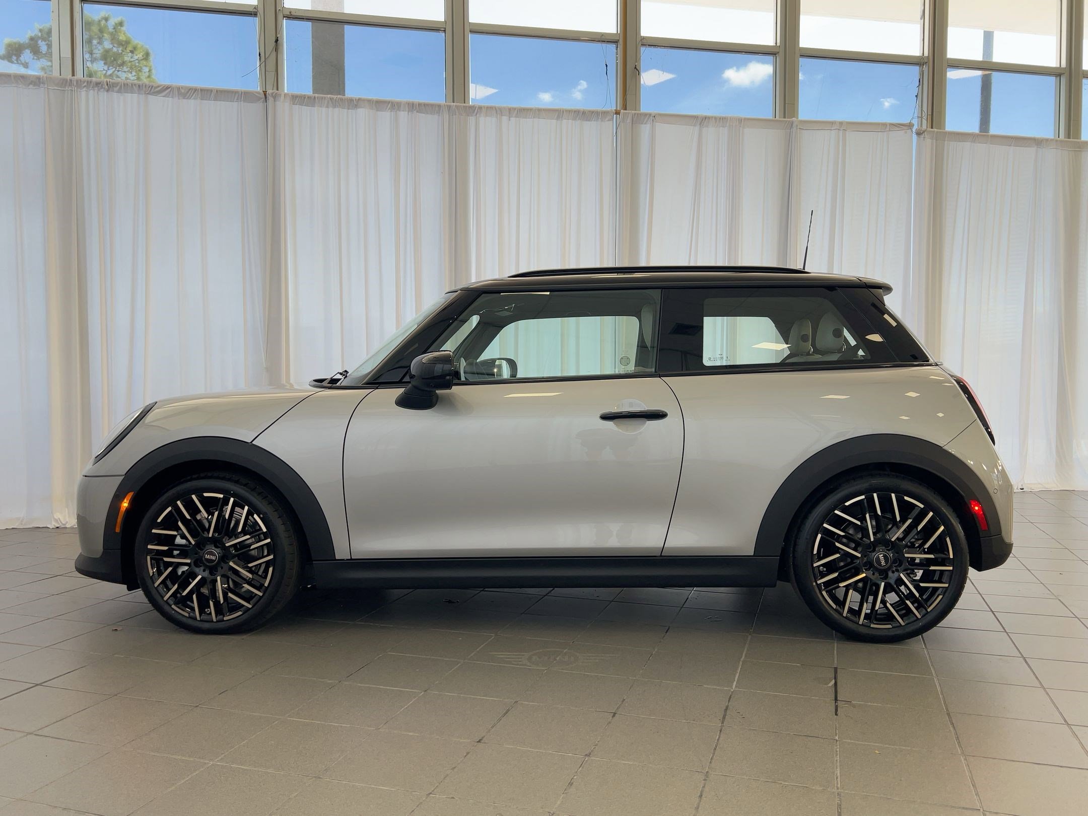 New 2026 MINI Cooper 2-Door Hardtop FWD image 2