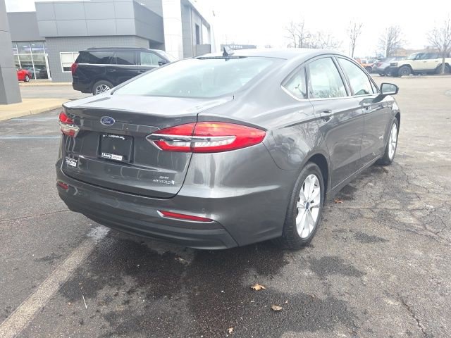 Used 2019 Ford Fusion SE image 6