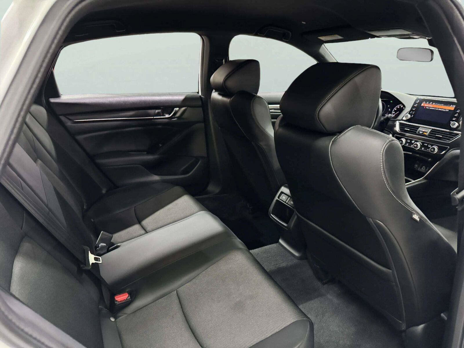 Used 2022 Honda Accord Sport image 36