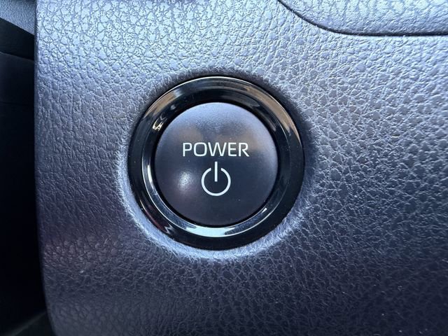 Used 2025 Toyota Camry LE image 20