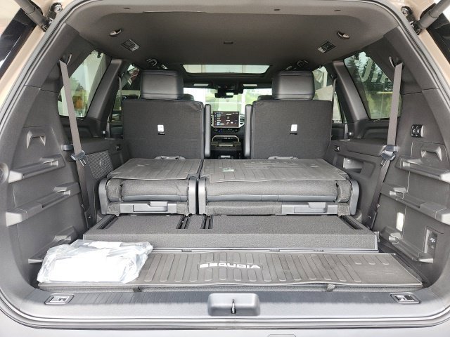 New 2026 Toyota Sequoia Platinum w/ TRD Off-Road Package AWD/4WD image 31
