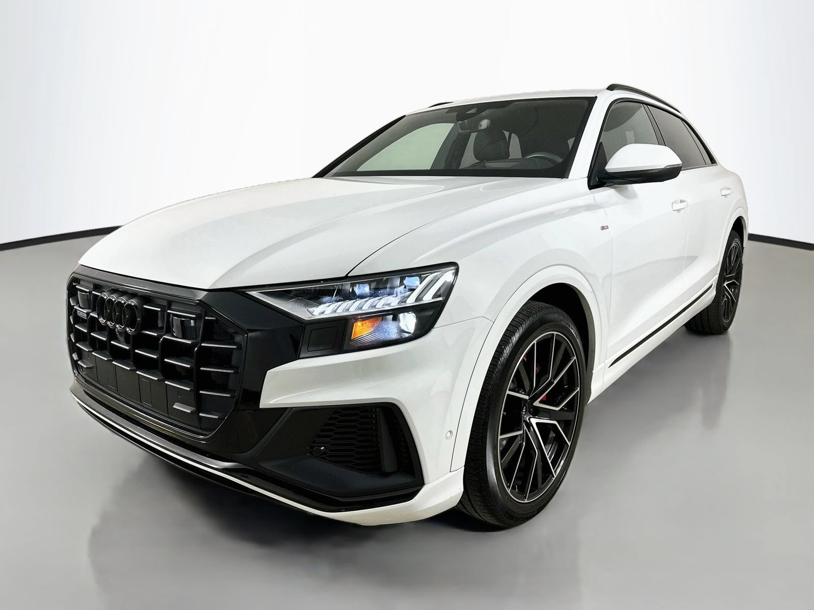 Used 2023 Audi Q8 Prestige w/ Prestige Package