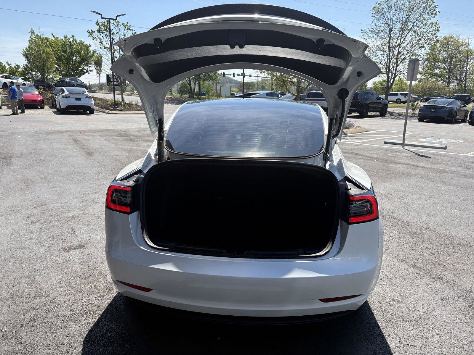 Used 2023 Tesla Model 3 Performance image 8