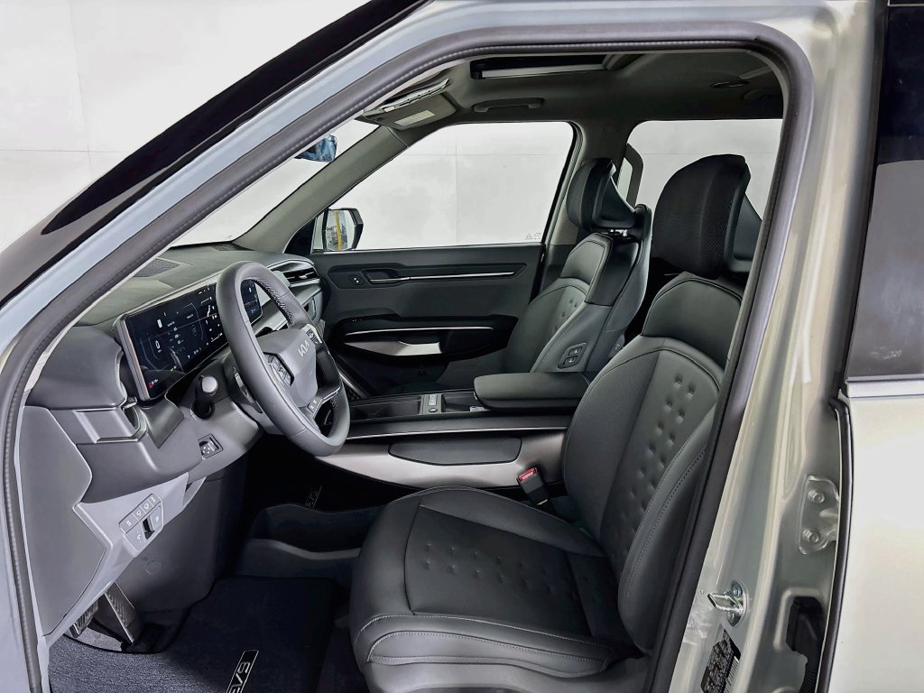 New 2026 Kia EV9 Wind AWD/4WD image 11