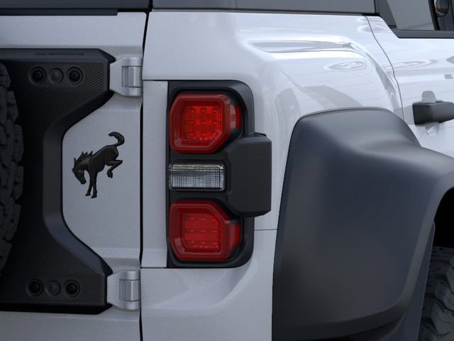 New 2025 Ford Bronco Raptor w/ Interior Carbon Fiber Pack AWD/4WD image 23